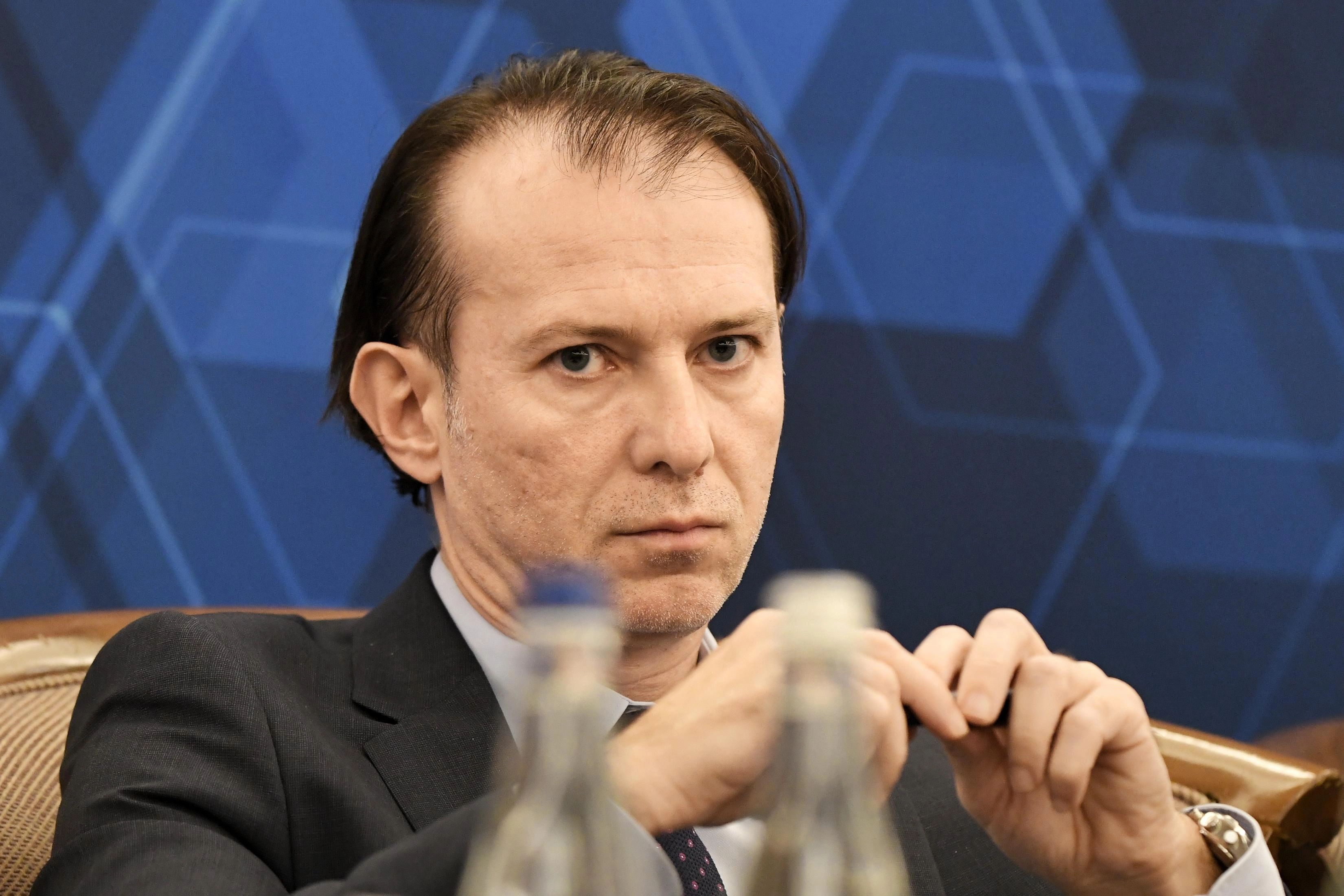Proiectele PNRR, în pericol. Cîțu critică lipsa reformelor și creșterea costurilor de finanțare: 'Împrumuturi mai scumpe'