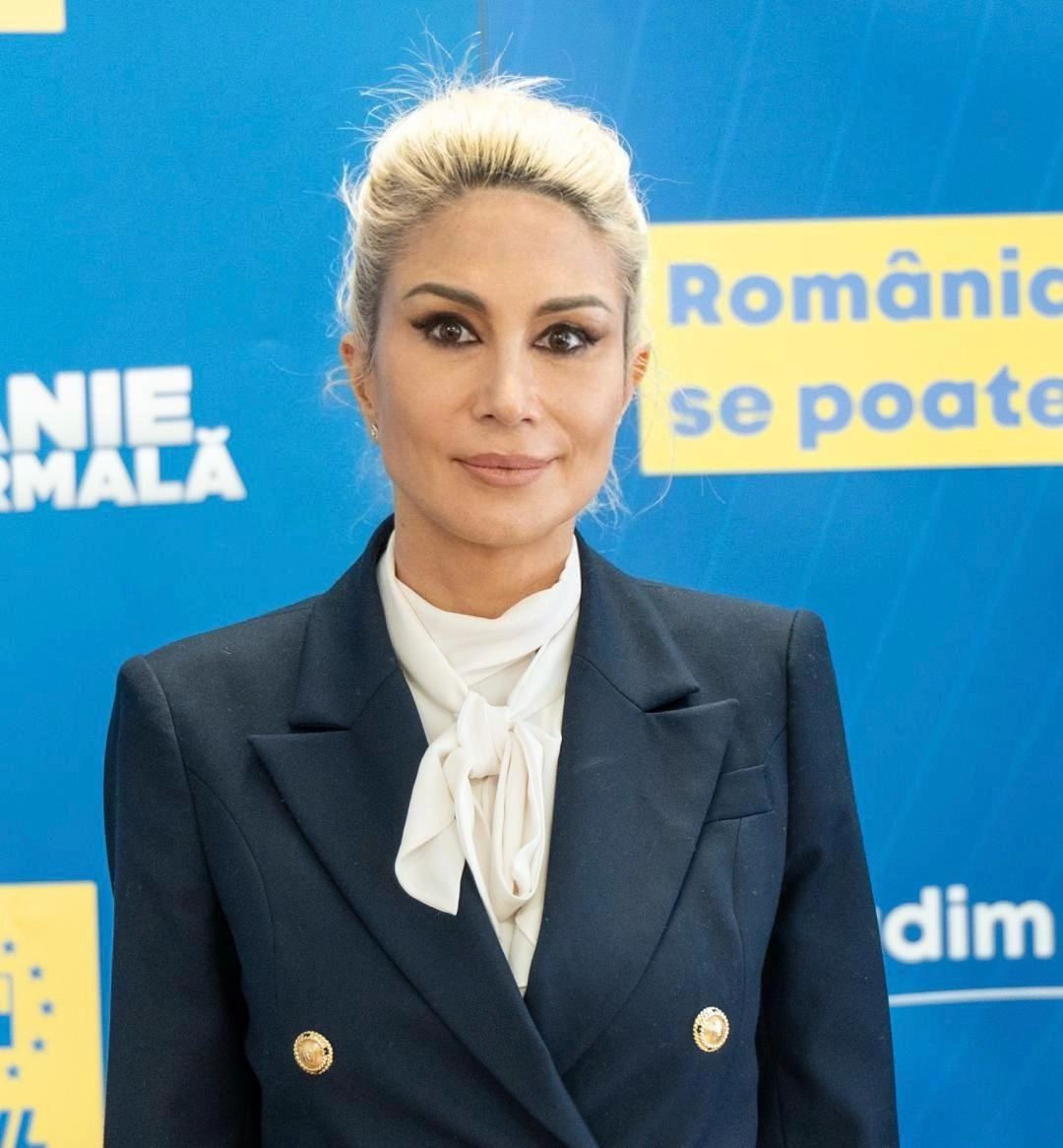 Raluca Turcan acuză PSD că a încălcat acordul din coaliție după ce a votat moțiunea depusă la adresa Dianei Buzoianu
