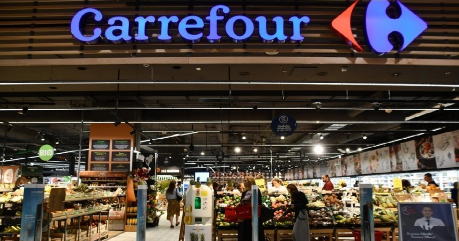 Frații Pavăl, mișcare-surpriză: vor să cumpere Carrefour România