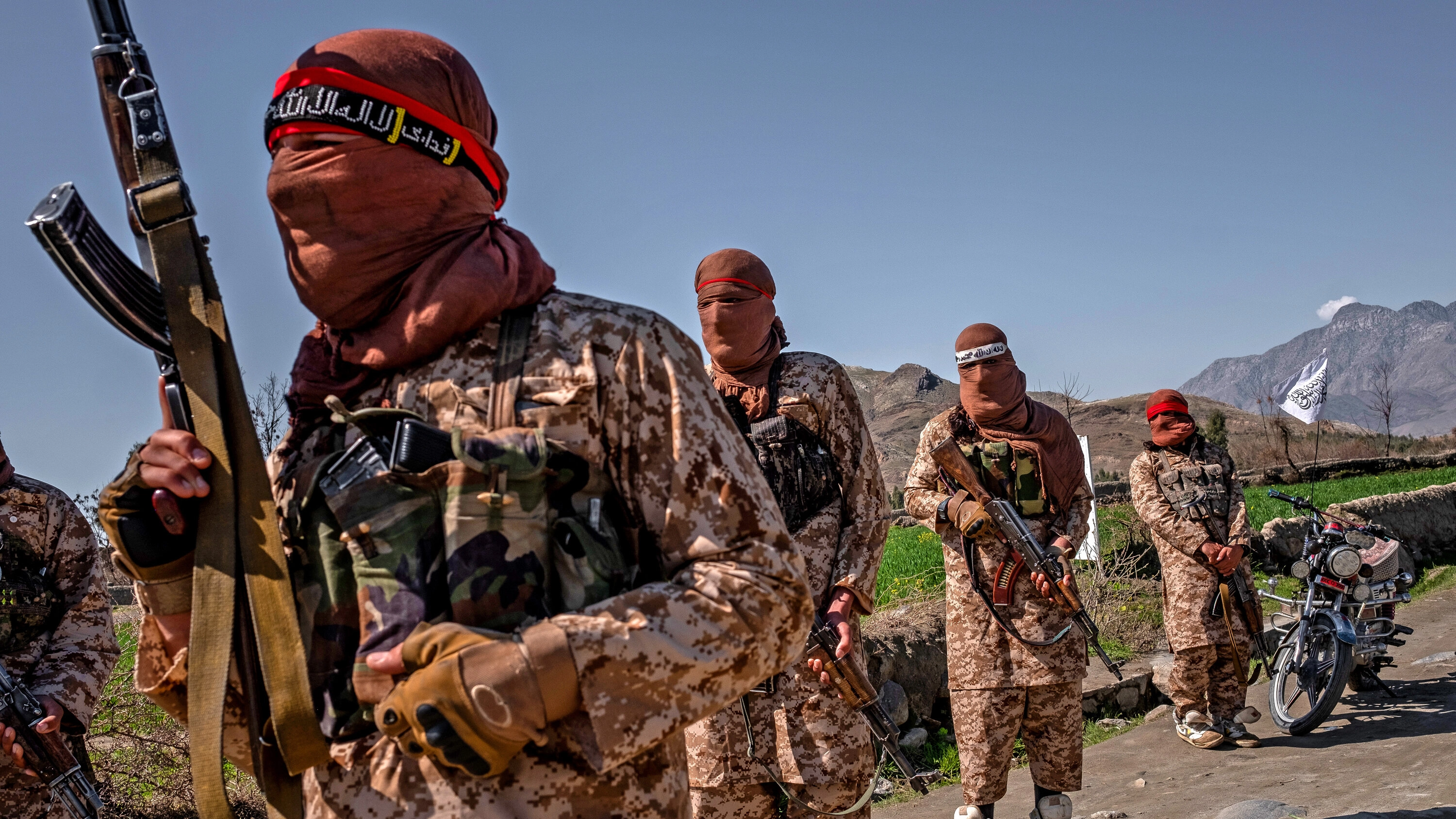 Un nou război în inima Asiei? - Tensiunile escaladează între Afganistan și Pakistan