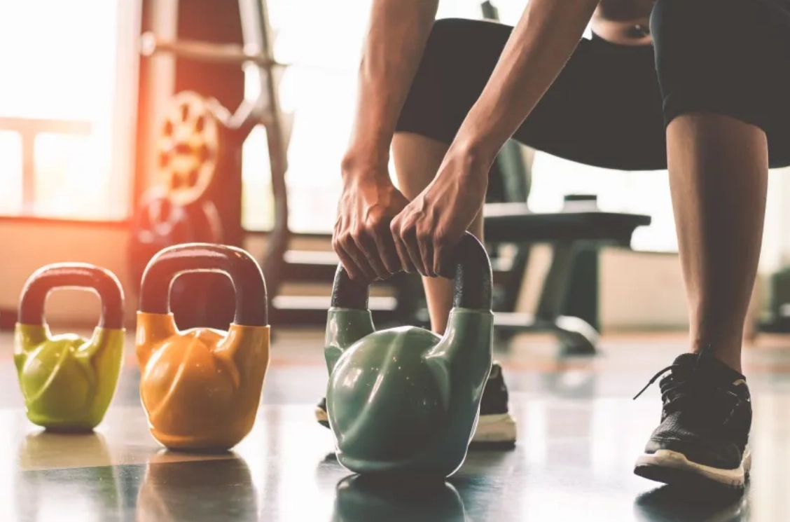 Exercițiile fizice nu cresc doar mușchii, ci și performanța creierului