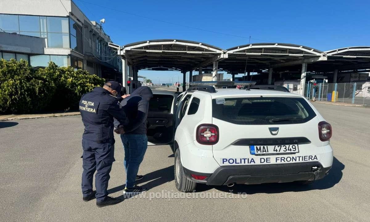 Creştere a traficului la frontiera cu Serbia de Ziua Naţională / Poliţia de Frontieră recomandă planificarea călătoriei