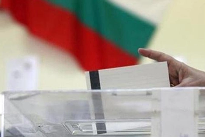 Noul test electoral al Europei - Bulgaria se străduieşte să respingă amestecurile externe