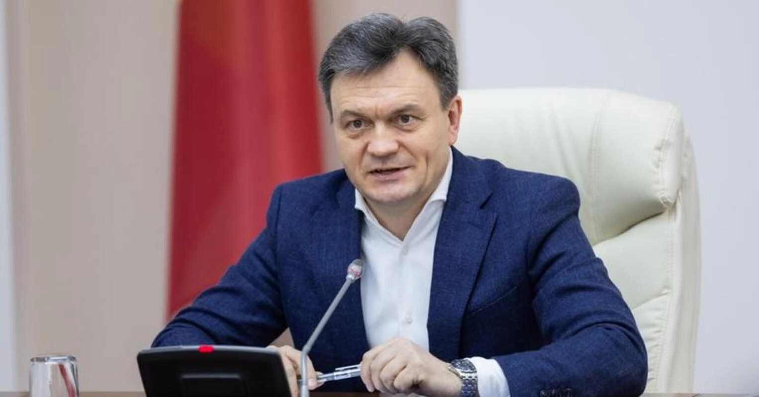 Fostul premier al Republicii Moldova, Dorin Recean, decorat de preşedintele Volodimir Zelenski