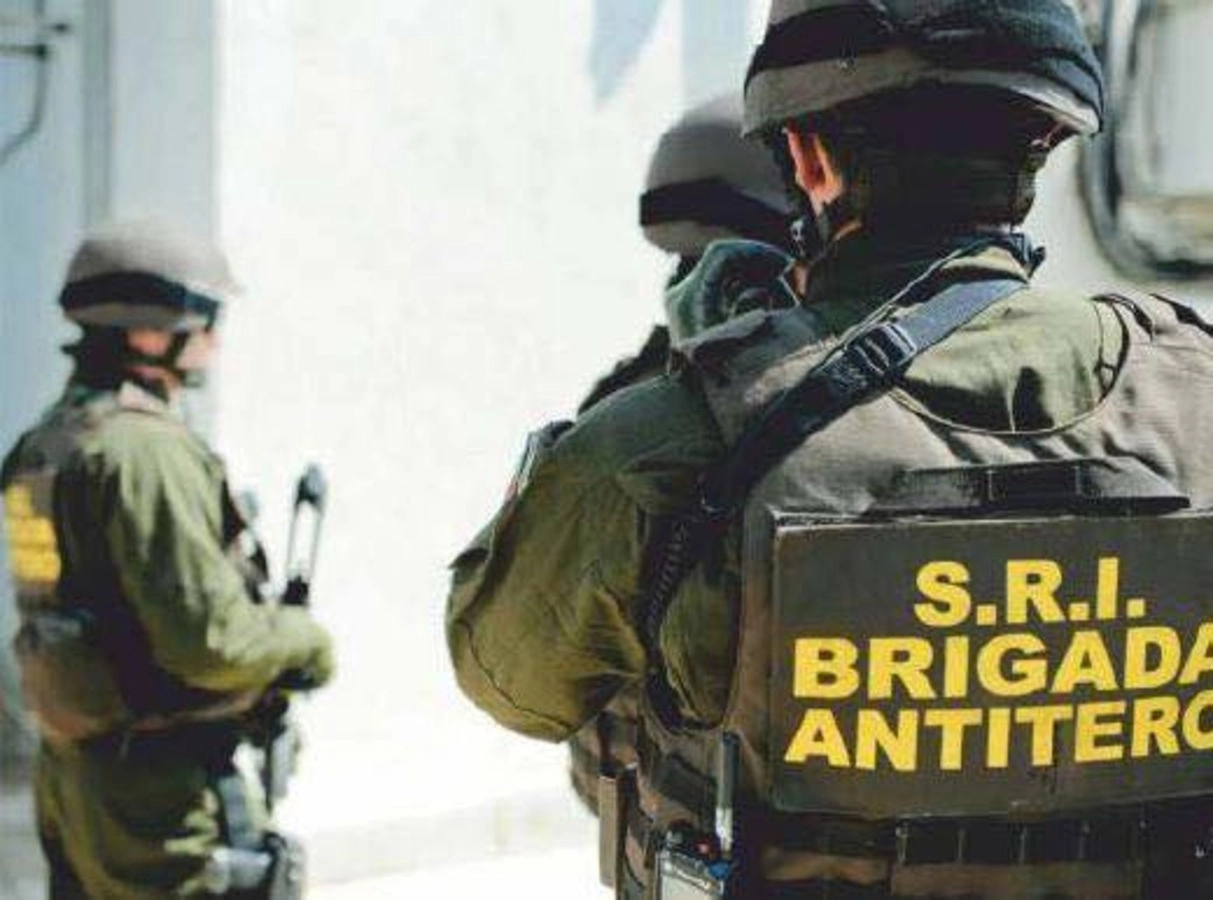 Bagaj suspect în Drobeta Turnu Severin: O echipă antitero a intervenit de urgență