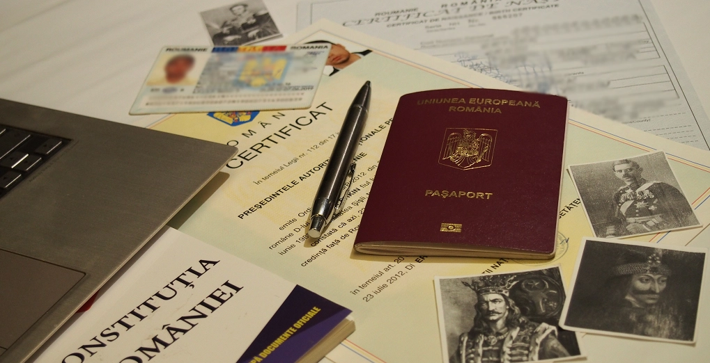 Cetățenia română, promisă rușilor 'începând doar de la 2.000 de euro': Inclusiv un 'strămoș român' poate fi 'oferit'
