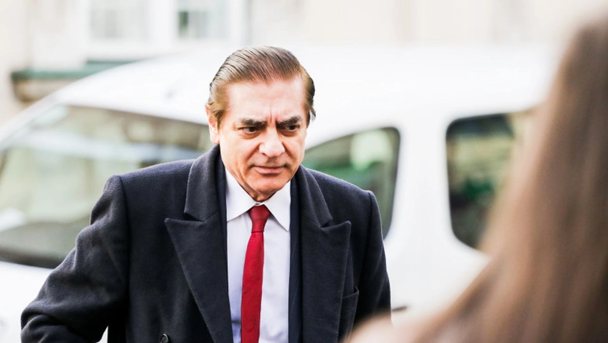 Digi i-a tăiat cablul la 'palatul regal' Prințului Paul: Datoria pe care o are moștenitorul Regelui Carol al II-lea