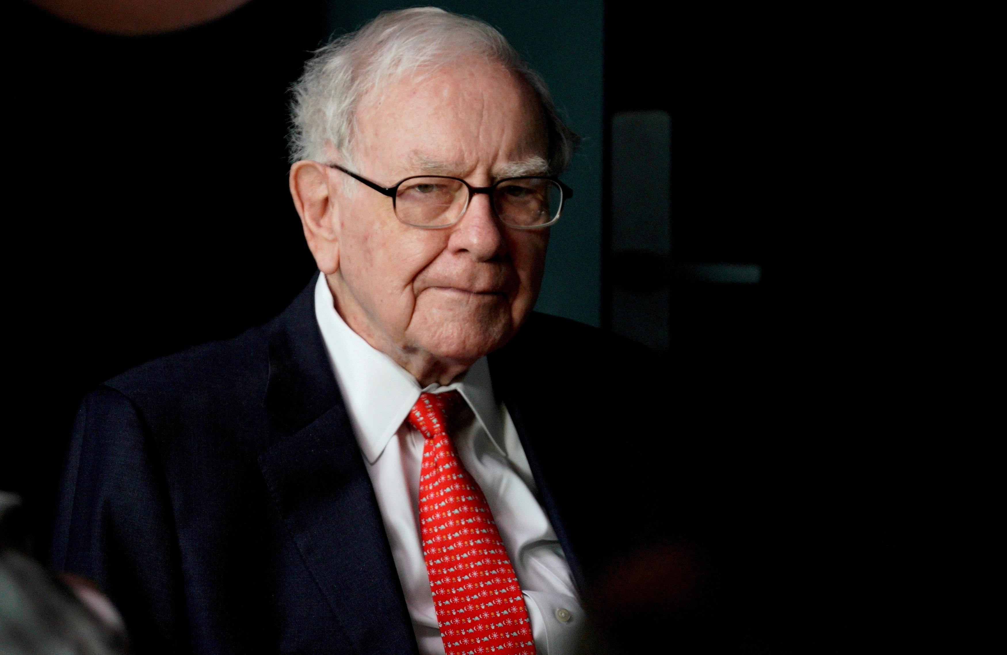 Lecție de viață: Warren Buffett a descris într-o singură frază una dintre cele mai mari greşeli pe care oamenii le pot face