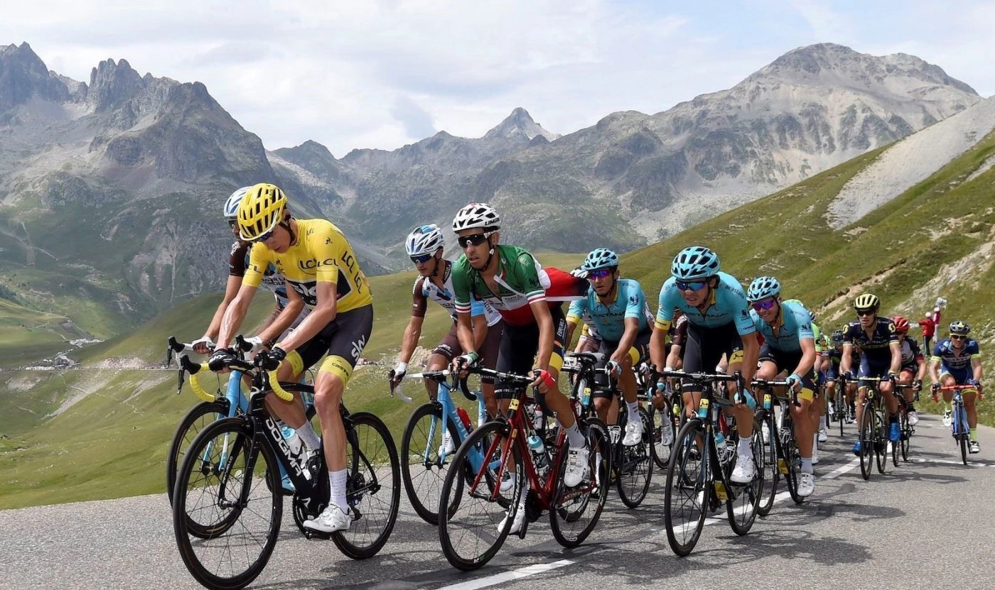 Chris Froome a suferit o leziune care i-a pus viaţa în pericol în accidentul de săptămâna trecută