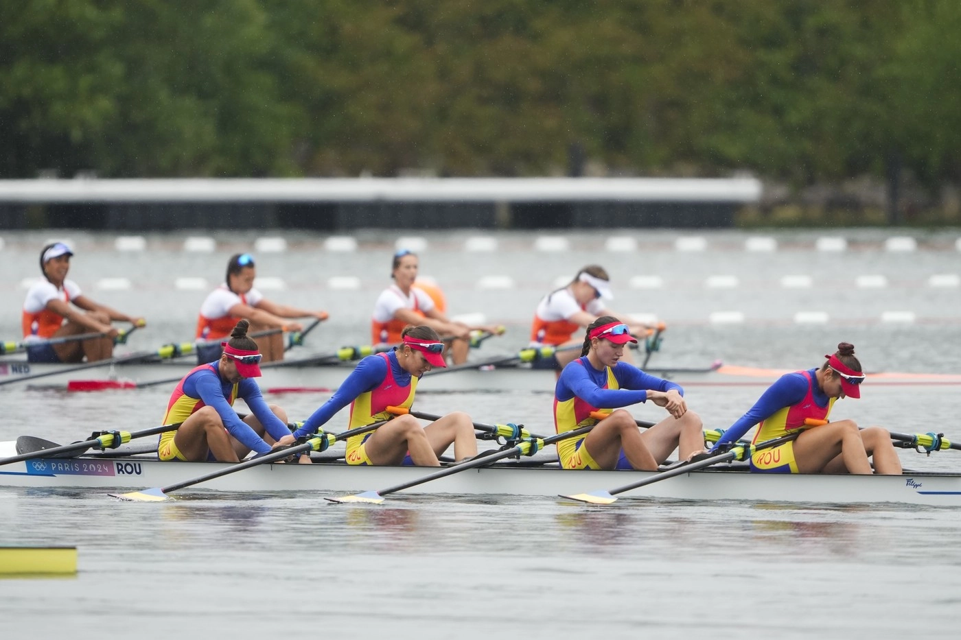 Argint şi pentru echipajul de patru rame masculin, la CM de Canotaj - Este a patra medalie a României