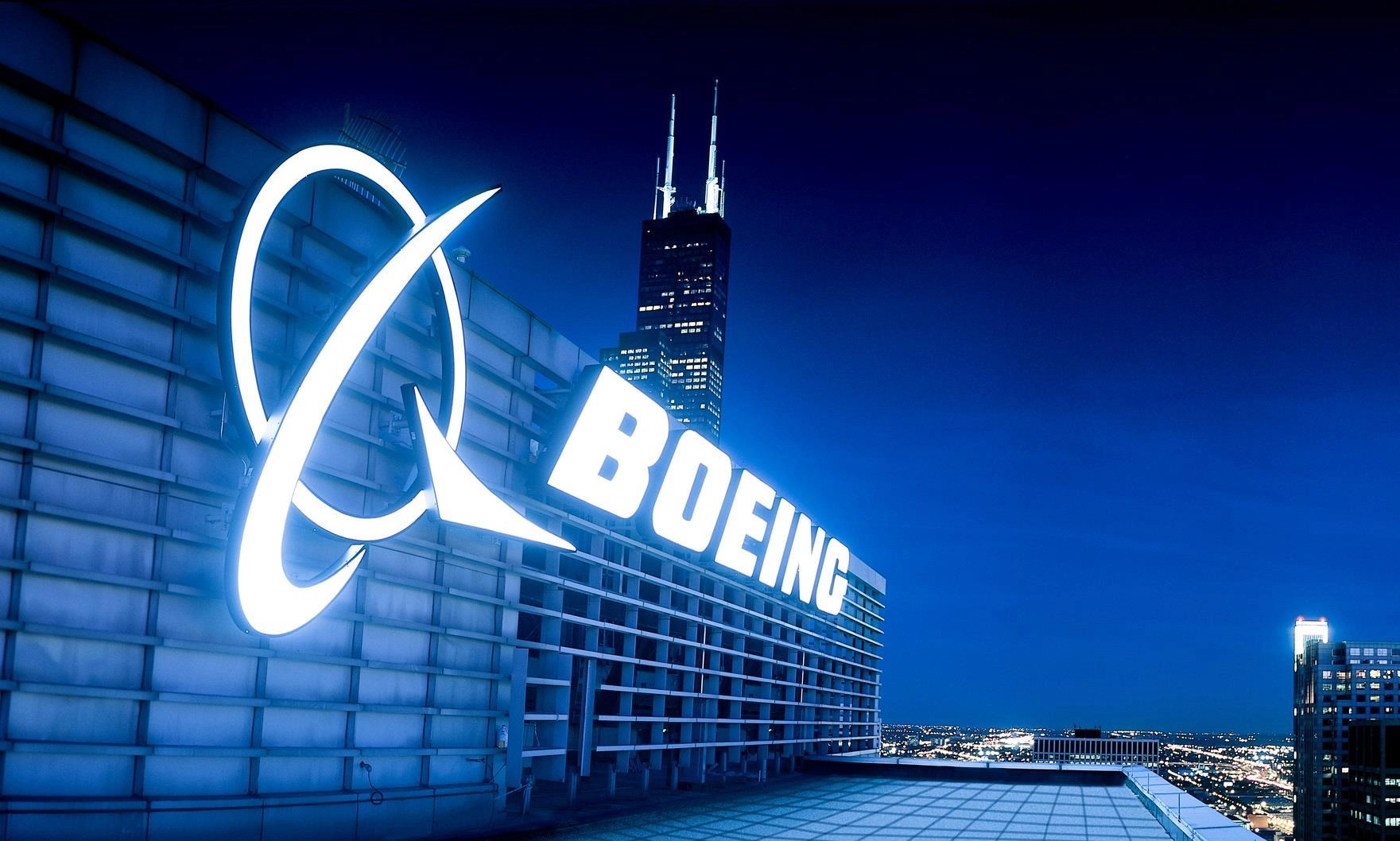 Boeing, amendată cu o sumă uriasă pentru încălcări repetate ale regulilor de siguranţă