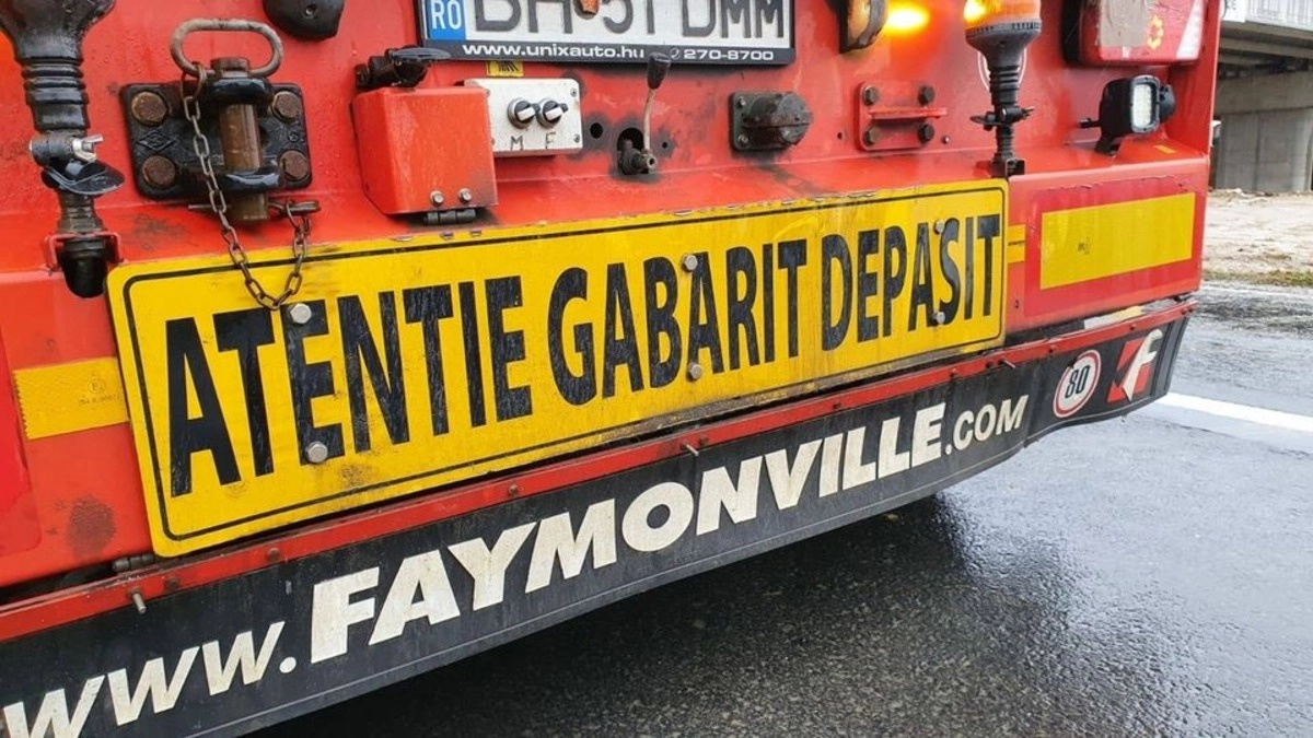 Patru transporturi cu gabarit depăşit vor circula pe rute din Constanţa, Brăila, Galaţi şi Vaslui