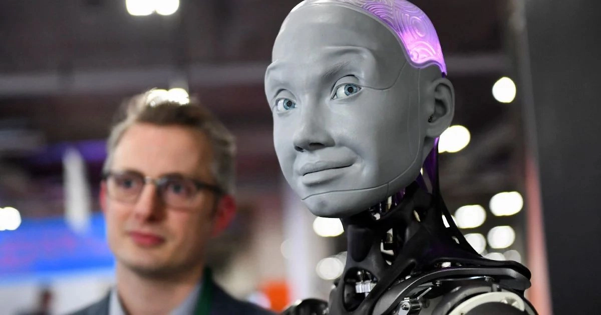 Chinezii au dezvăluit un cap de robot ultra-realist care imită expresiile faciale umane