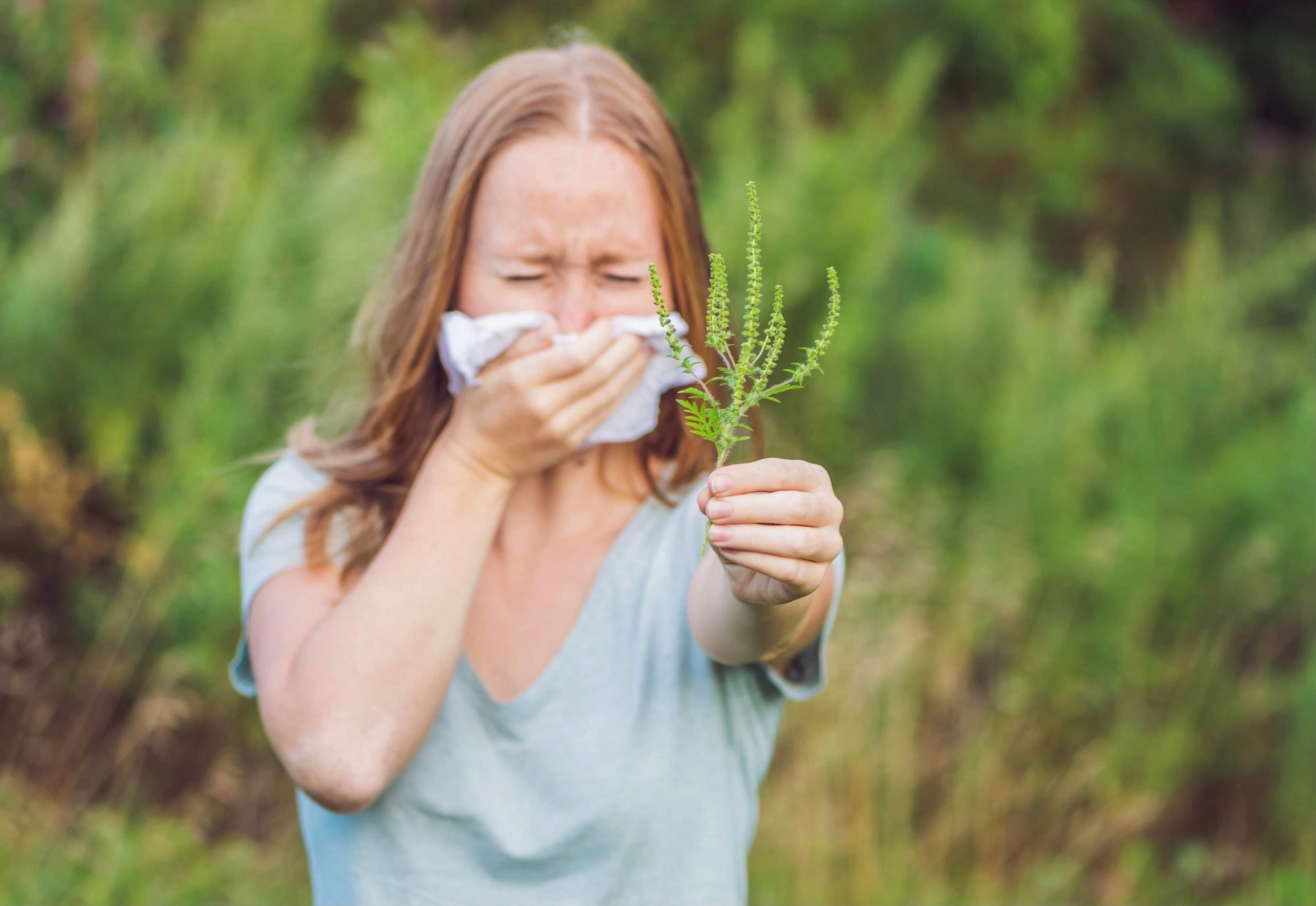 Val de alergii de primăvară: sute de pacienți ajung la alergologie