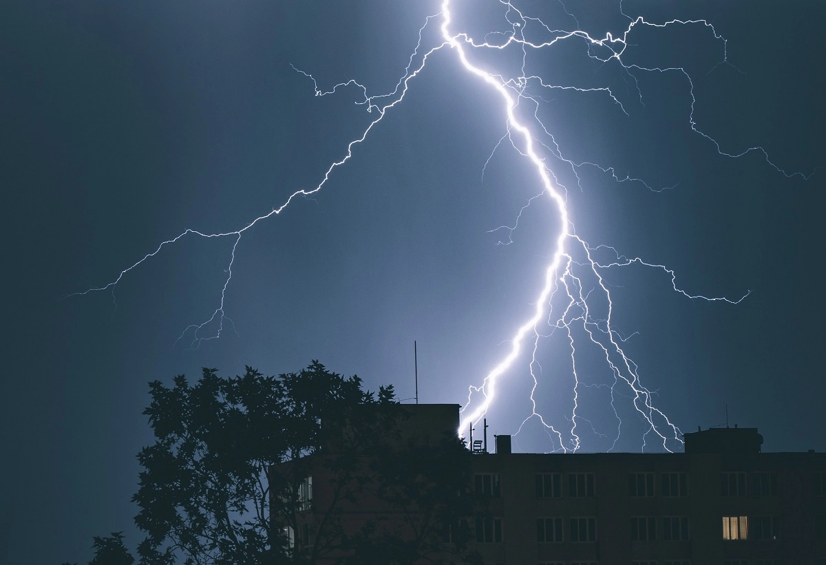 Zeci de persoane au fost rănite după ce un trăsnet a lovit o manifestaţie pro-Bolsonaro în capitala Braziliei