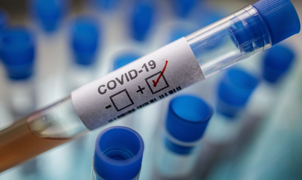 INSP: 211 cazuri noi de COVID-19 și 65 reinfectări în ultima săptămână