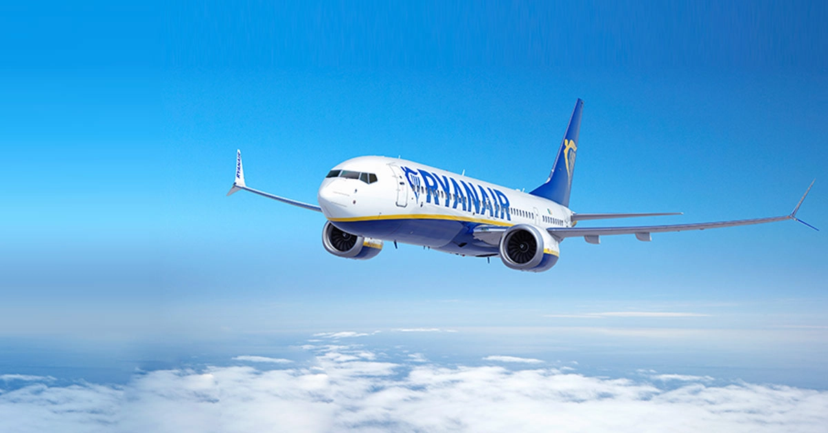 Profitul Ryanair depăşeşte estimările analiştilor, pe fondul majorării tarifelor şi al creşterii cererii