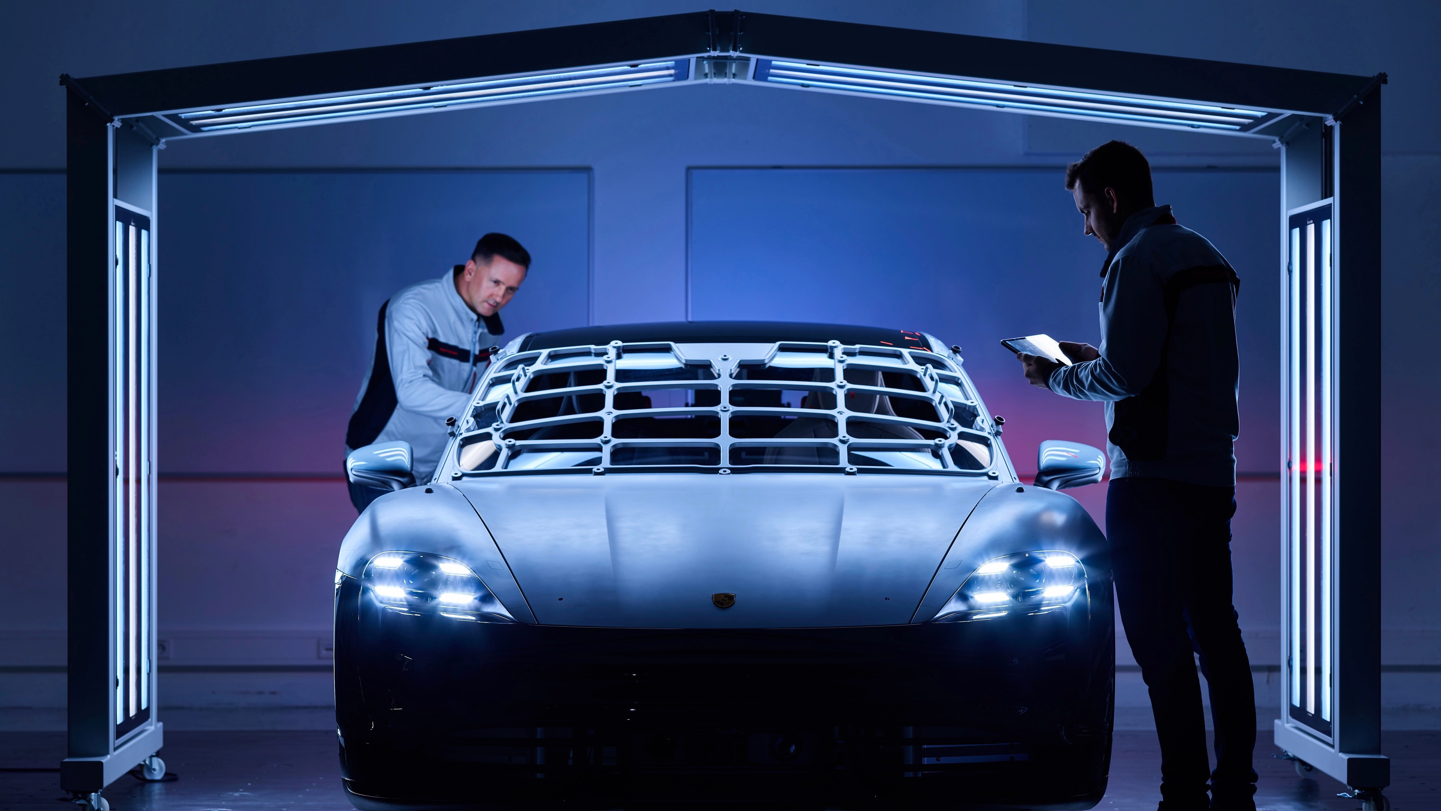Porsche raportează pierderi record de aproape 1 miliard de euro în trimestrul al treilea