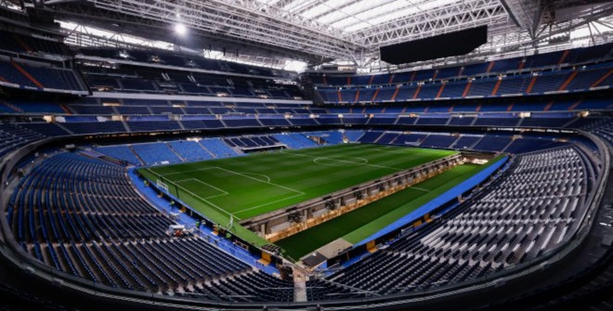 Santiago Bernabeu, arena grupării Real Madrid, găzduieşte un meci de fotbal american
