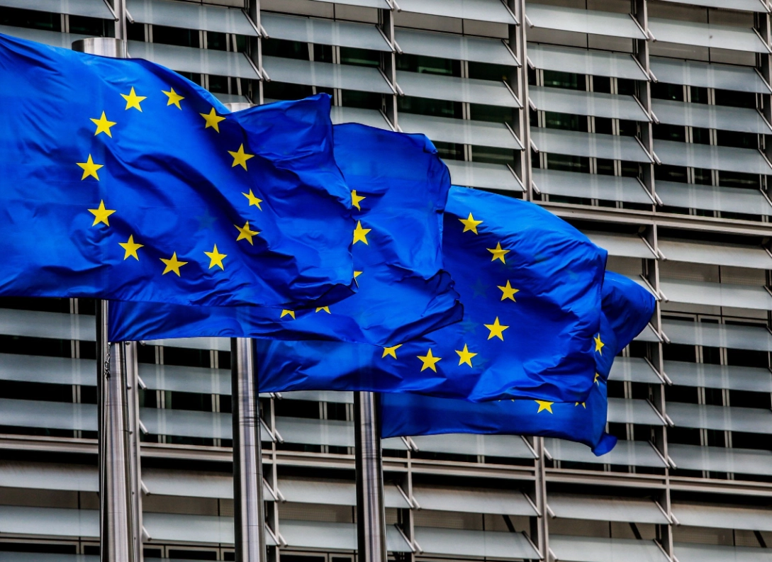UE se desprinde de China: Bruxelles-ul vrea control asupra materiilor prime