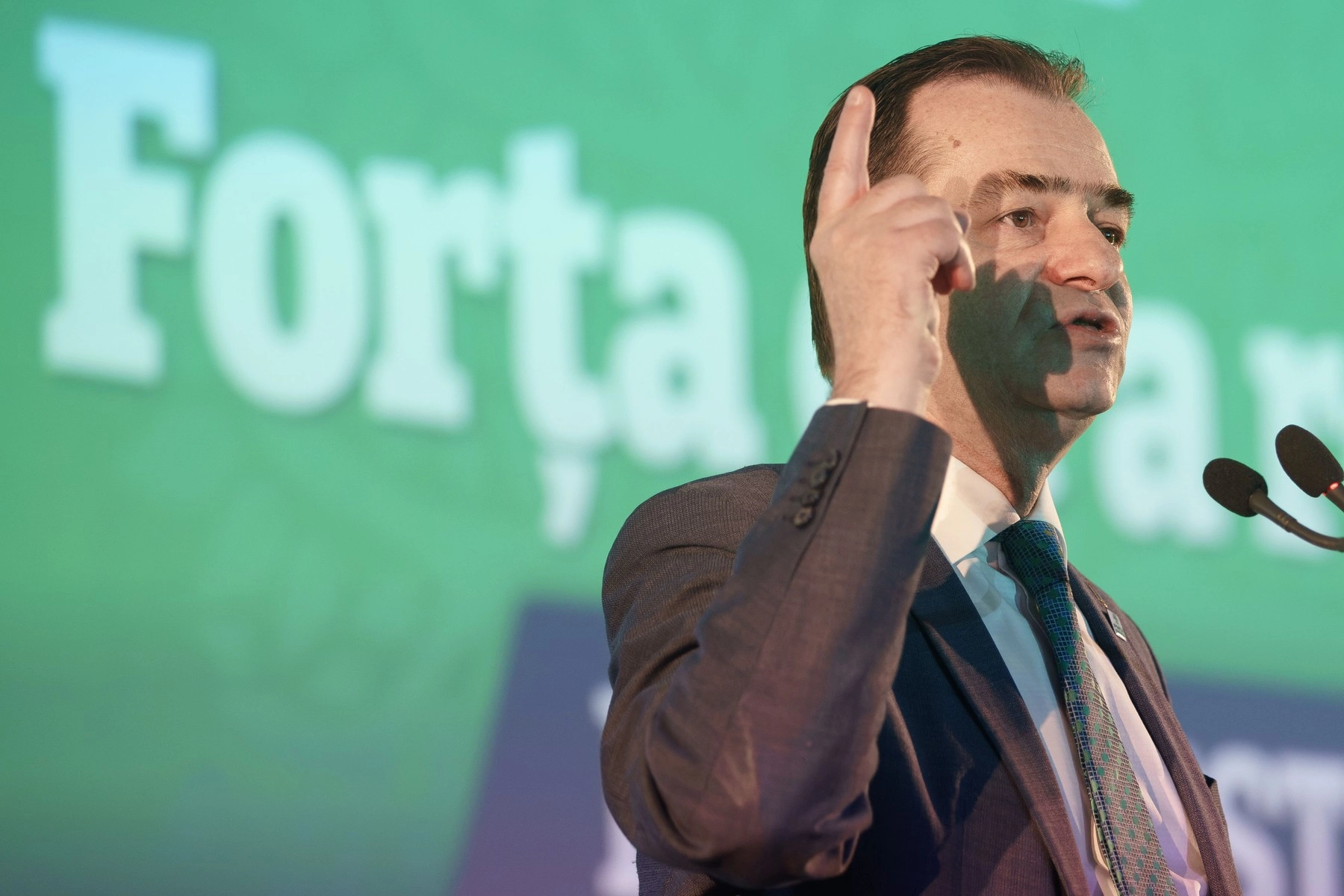 VIDEO Ludovic Orban remarcă o mare problemă pentru Ilie Bolojan: Ruptură față de PNL, partid pe care (teoretic) îl conduce