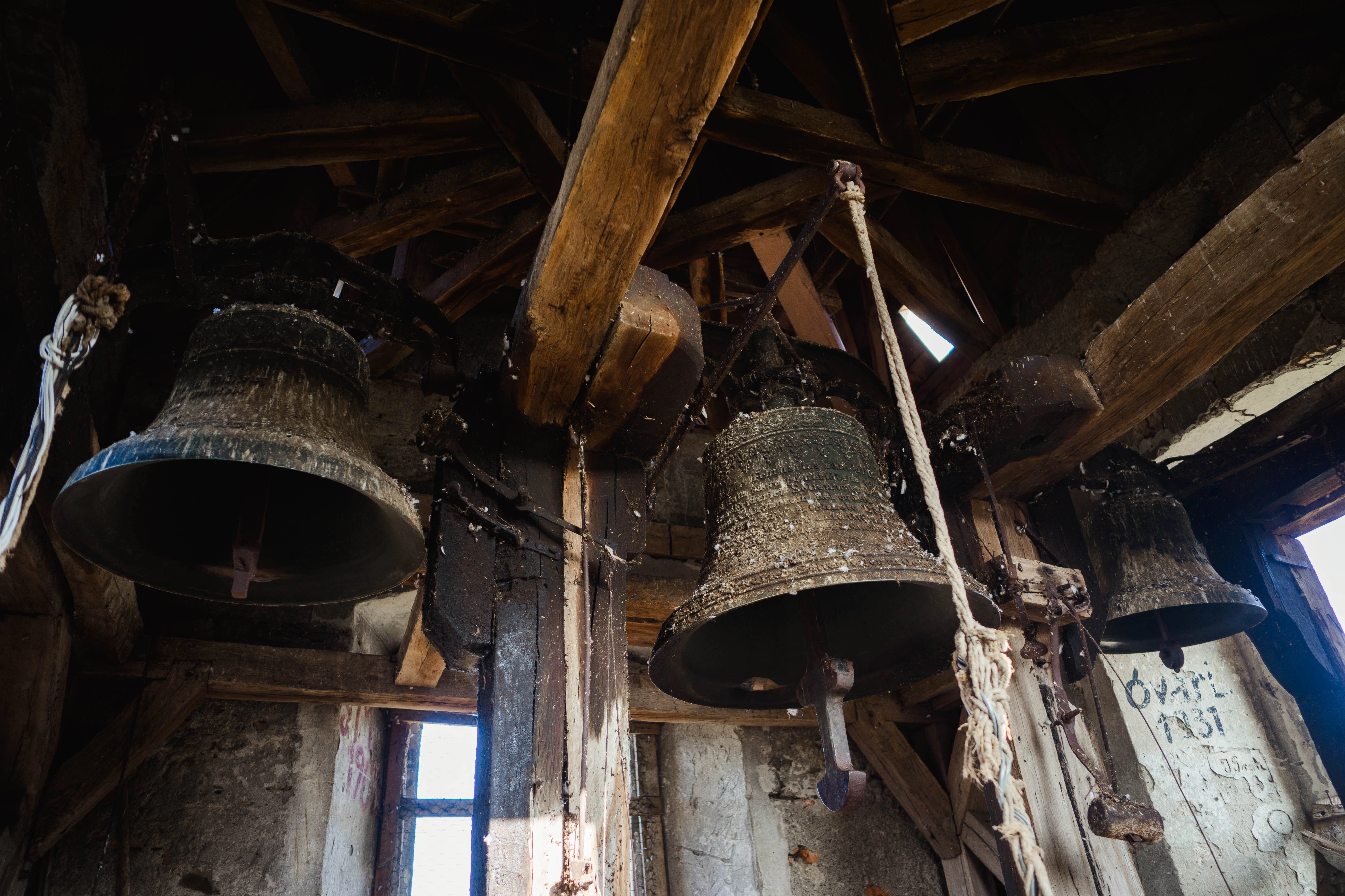 Aproximativ 7 milioane de euro pentru restaurarea clopotniţei Bisericii 'Sf. Ioan Botezătorul' din Ploieşti