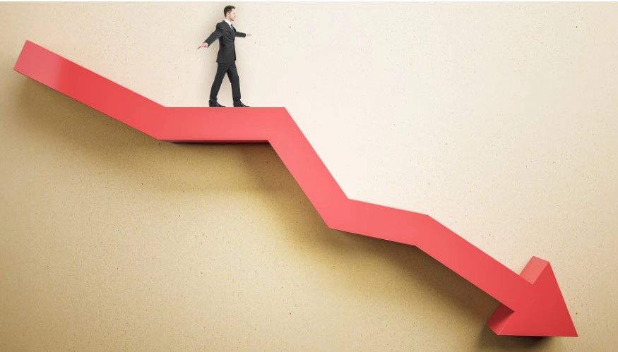 MedLife a încheiat 2025 cu pierderi de aproape 4 milioane lei, pe fondul fluctuațiilor valutare