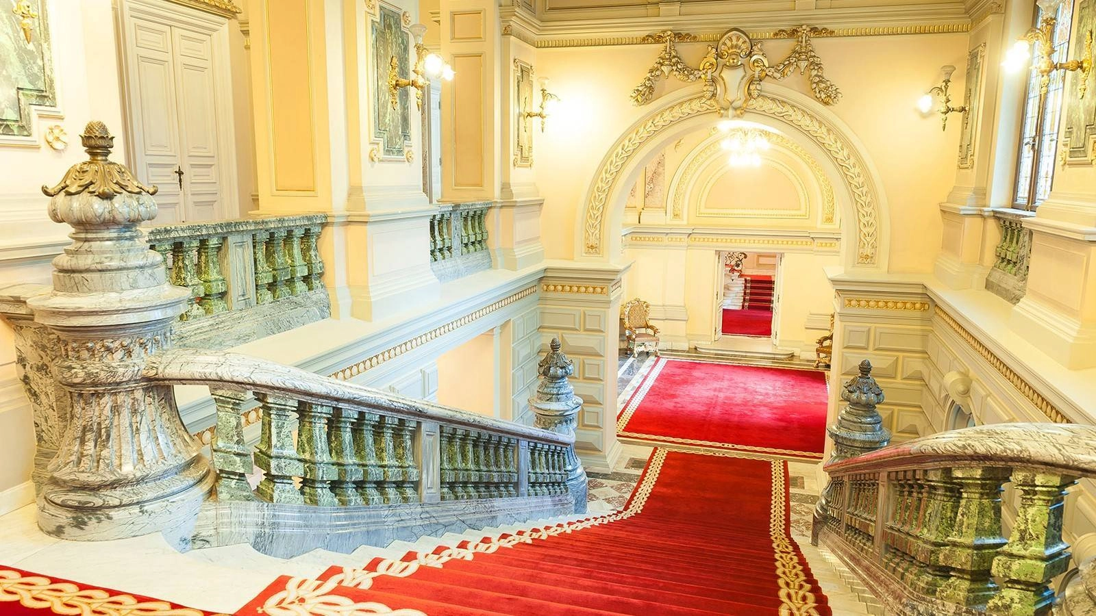 Nou format de vizitare de la 1 noiembrie pentru zilele de sâmbătă şi duminică la Muzeul Cotroceni
