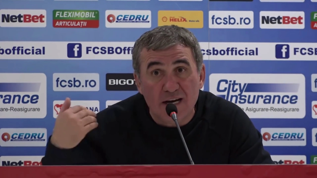 Gheorghe Popescu preia de la Gheorghe Hagi pachetul majoritar de acţiuni al clubului Farul Constanţa