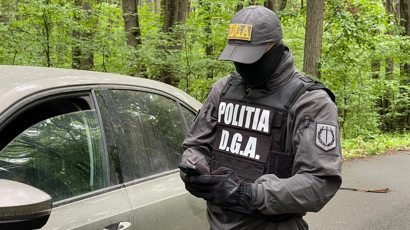 Șeful "fabricii de permise" din Suceava a fost condamnat: Comisarul-șef corupt, atitudine sfidătoare în fața magistraților