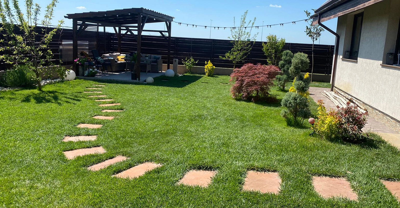 Vești mari pentru românii de la casă: Construcția din curte care nu mai aduce amenzi de până la 100.000 de lei