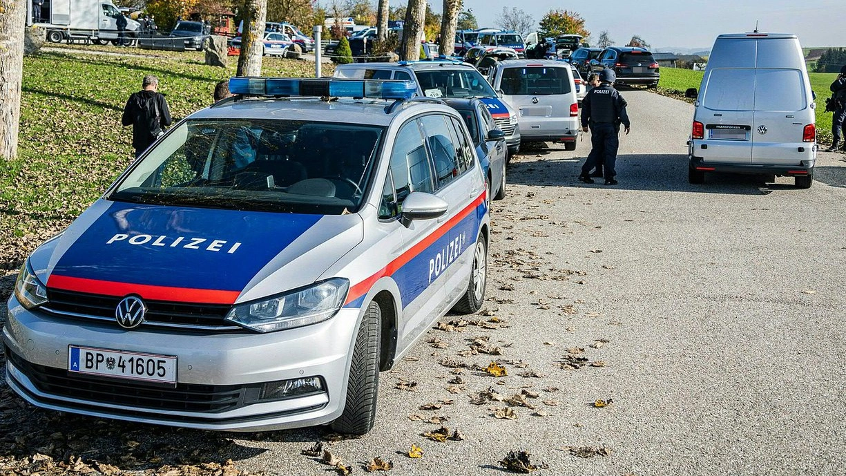 'Era ca bunica mea' - Tânăr român, în centrul unei crime care a șocat Austria: Ruinat de pariuri, ar fi ucis o bătrână ca să pună mâna pe casa ei