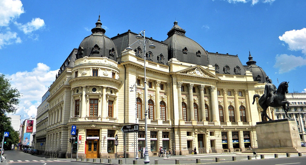 Mireille Rădoi, directorul Bibliotecii Centrale Universitare 'Carol I', distinsă cu Diploma de Excelență la Gala Premiilor APLER