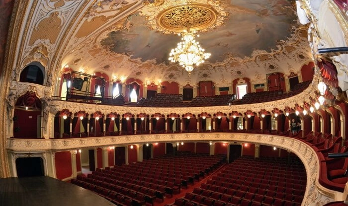 'Carmen' lui Bizet, în regia Adei Hausvater, pe scena Operei Naționale București, din 1 octombrie