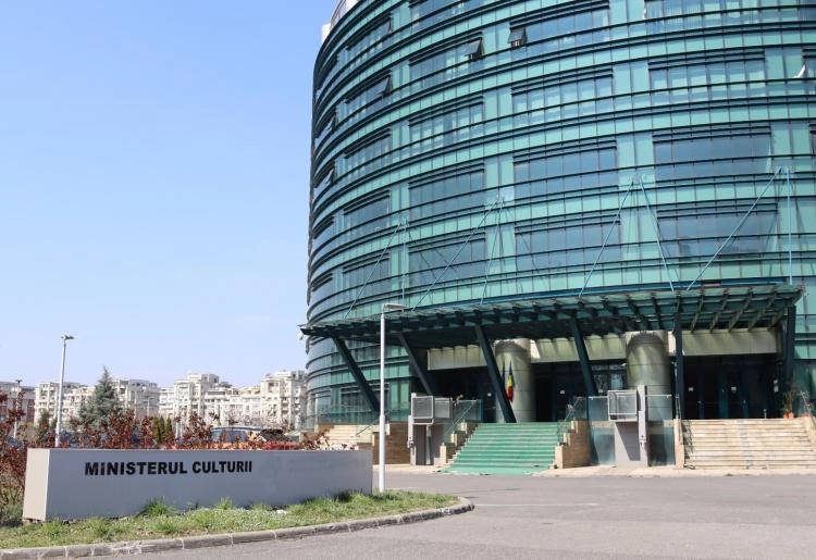 Ministerul Culturii continuă seria concursurilor pentru manageri: E nevoie de direcţii stabile, nu de soluţii provizorii