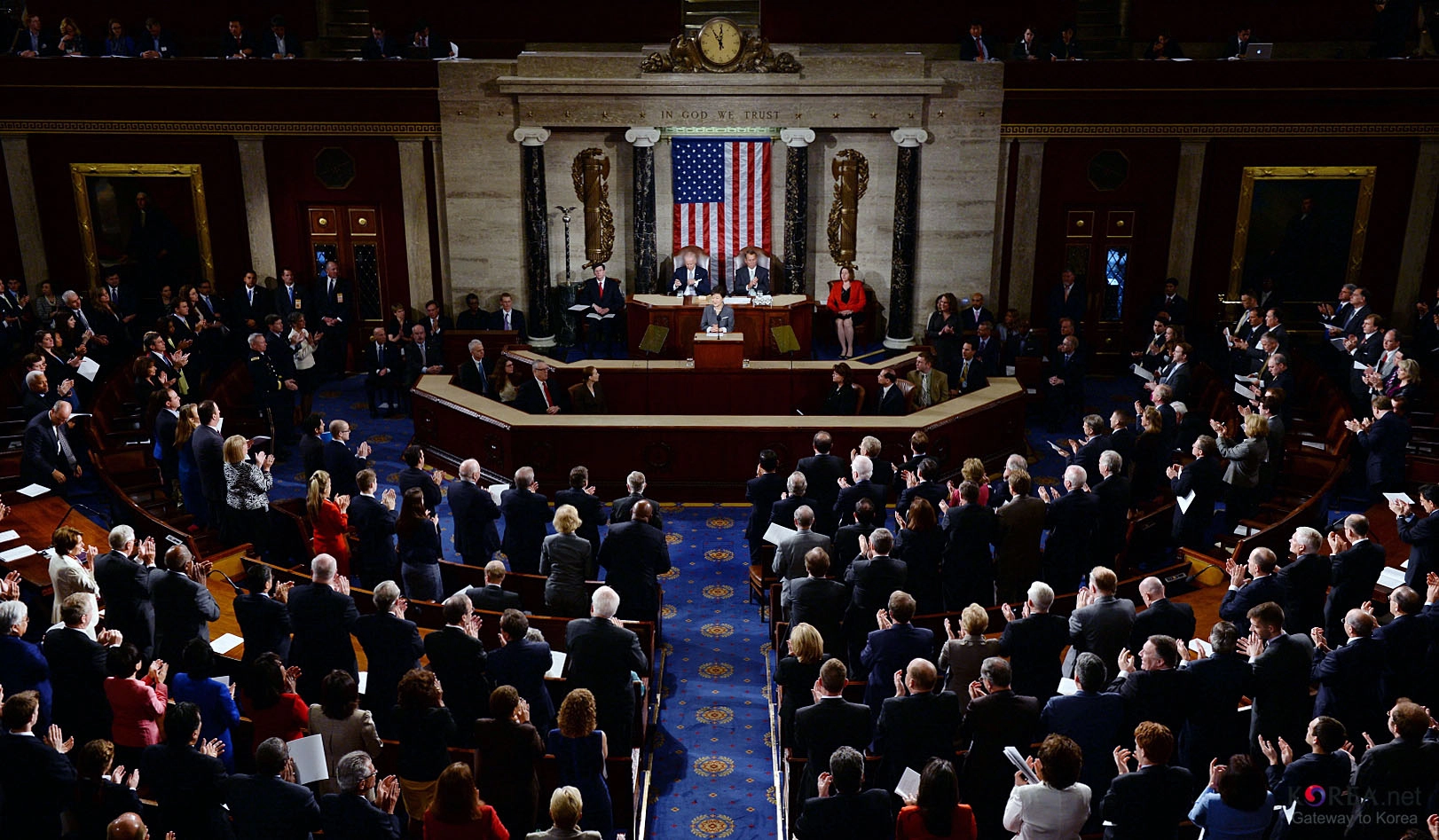 Senatori americani cer Meta date interne privind măsurile de siguranță a copiilor pe platforme