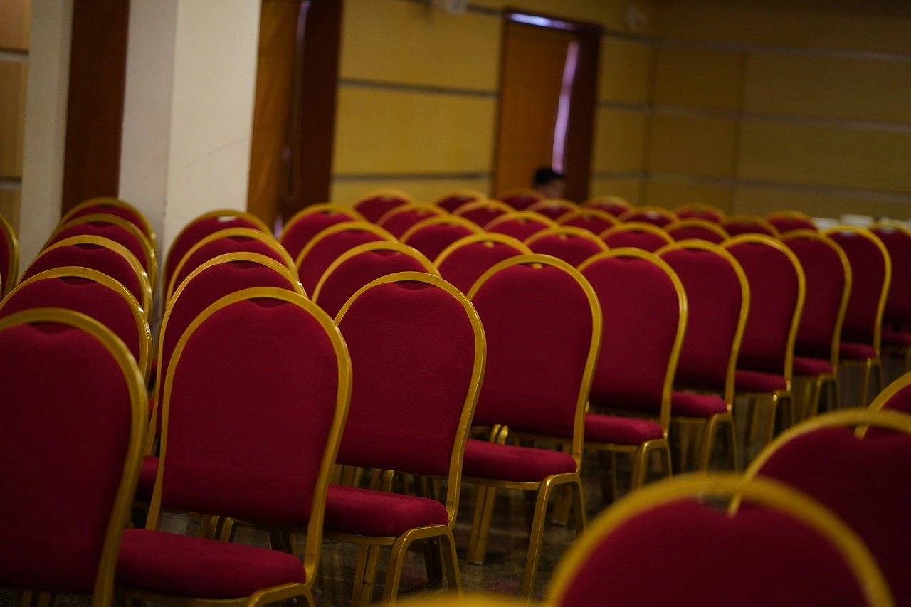 Peste 900 de experți în psihiatrie, reuniți la Iași