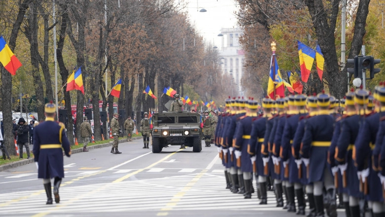 Guvernul aprobă cheltuielile pentru activitățile militare de Ziua Națională a României