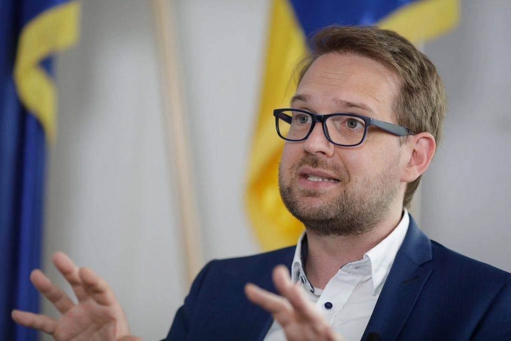 VIDEO 'Americanii nu ne pedepsesc, ci ne încurajează!' - Dominic Fritz explică retragerea trupelor SUA din România