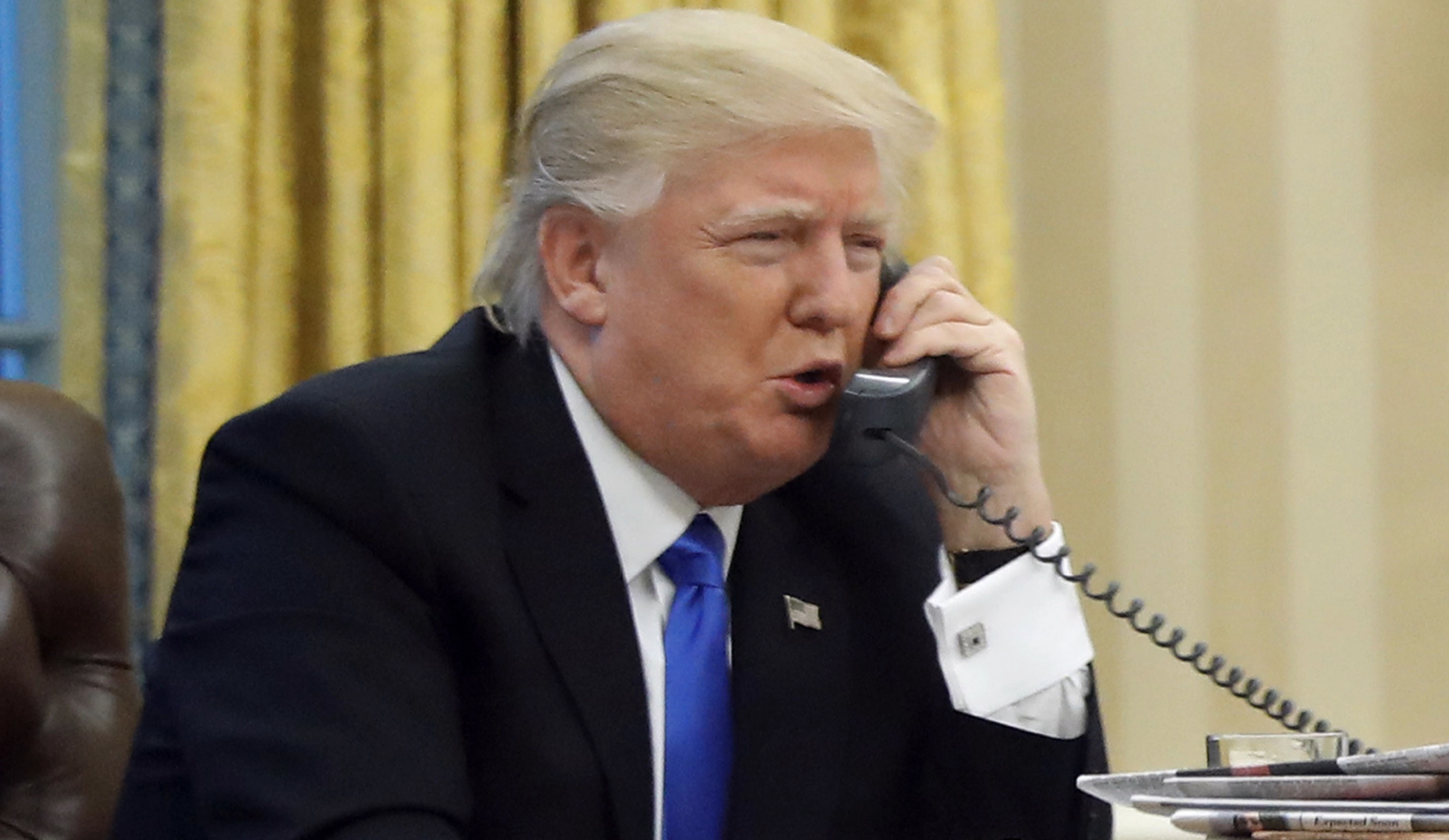 trump telefon