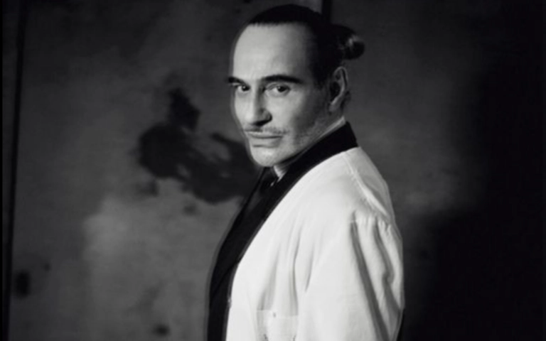 Fostul avocat al creatorului de modă John Galliano, condamnat în apel pentru deturnare de fonduri