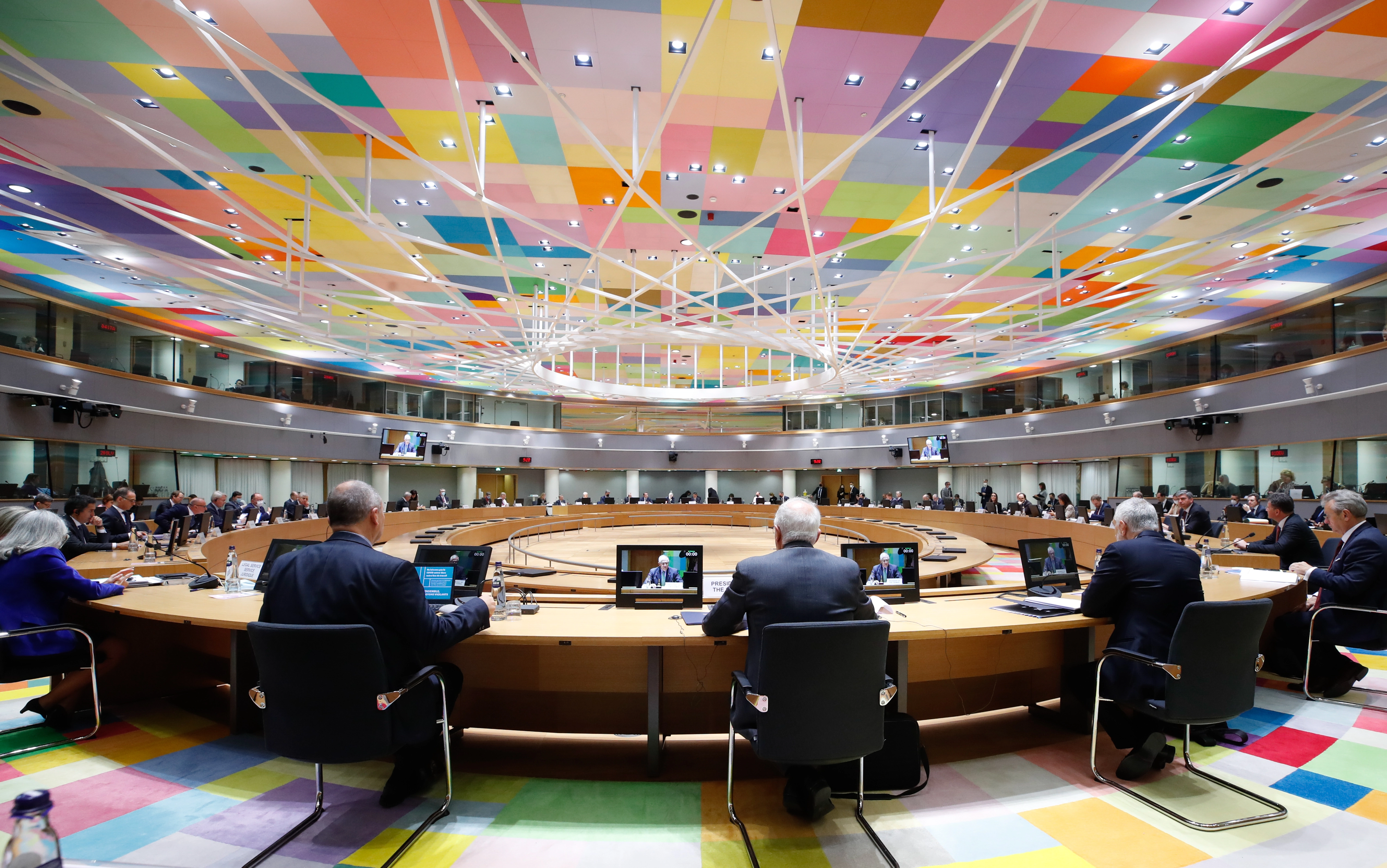 Consiliul Uniunii Europene reînnoiește pentru încă şase luni sancţiunile economice impuse Rusiei