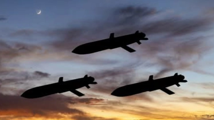 Donald Trump, rezervat în privința trimiterii de rachete Tomahawk în Ucraina: 'Avem nevoie și noi de ele'