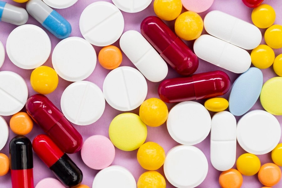 Alertă lansată de OMS: una din șase infecții bacteriene este acum rezistentă la antibiotice