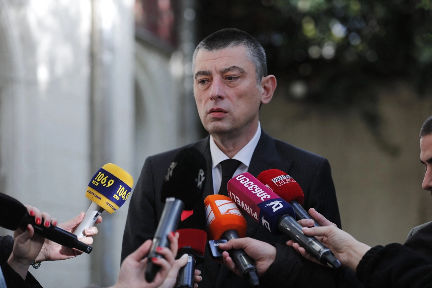 Justiția din Georgia îl acuză pe liderul opoziției Giorgi Gakharia de abuz de putere și violențe