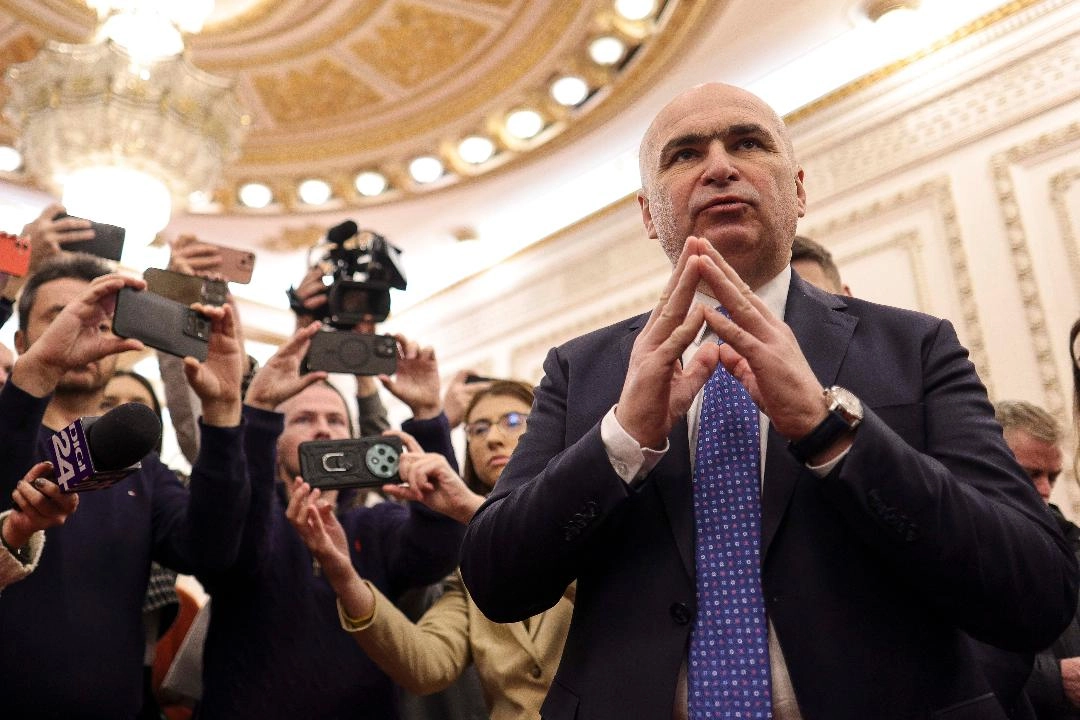 VIDEO Bolojan taie în carne vie: 'Sistemele statului nu comunică. Toți fug de răspundere când e rău și se înghesuie la poză când e bine'