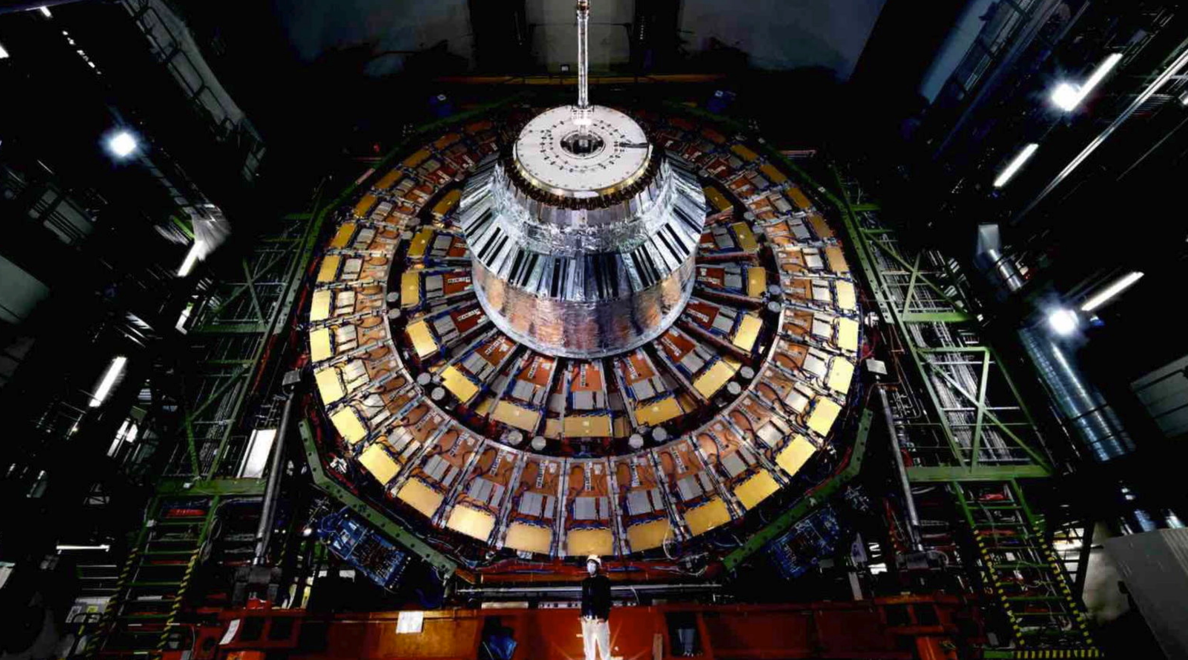 Realizare istorică a oamenilor de ştiinţă de la CERN: Transportul cu succes al antimateriei