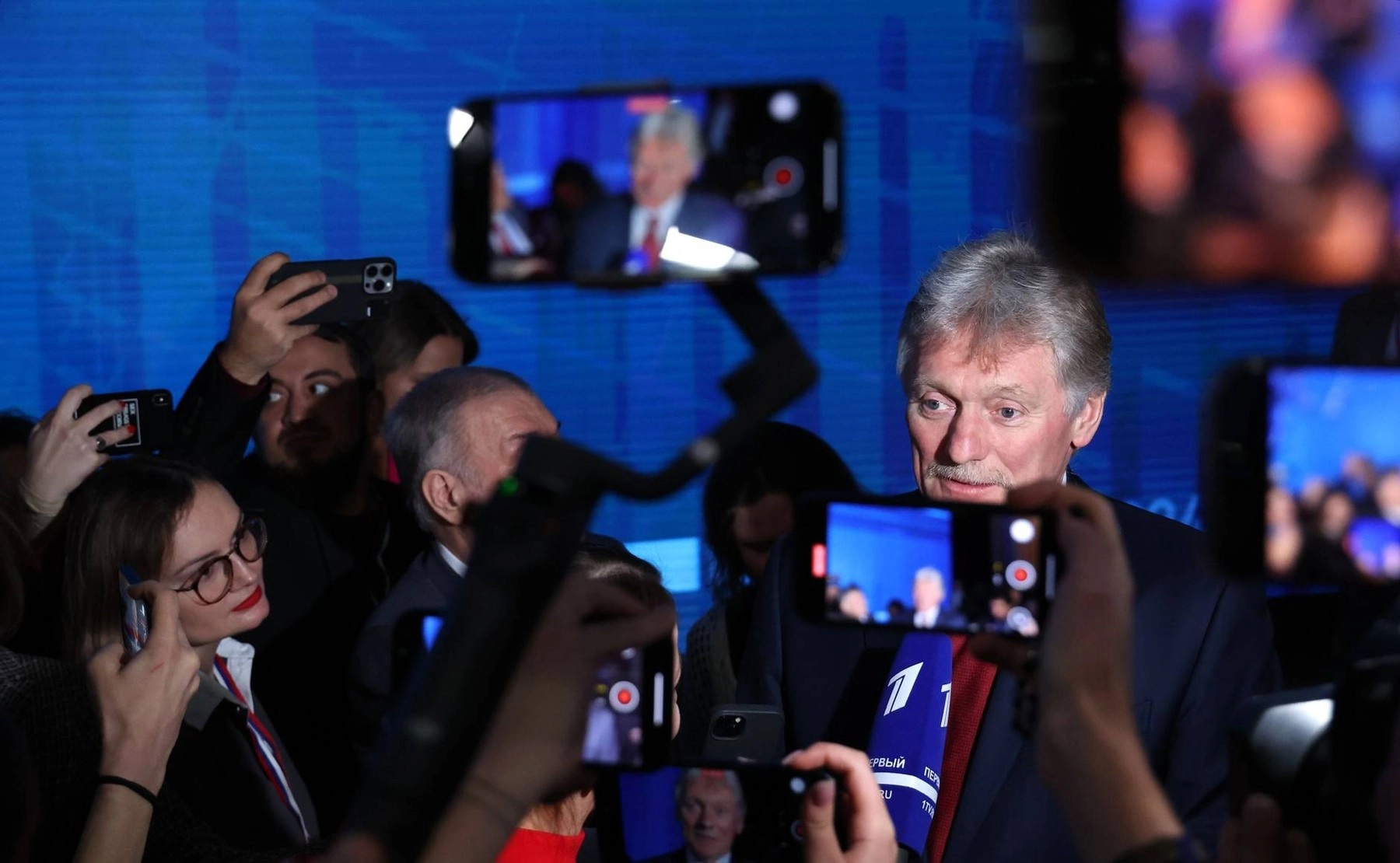 Reacția Kremlinului după virajul surprinzător al lui Donald Trump: 'Rămânem deschiși negocierilor de pace'