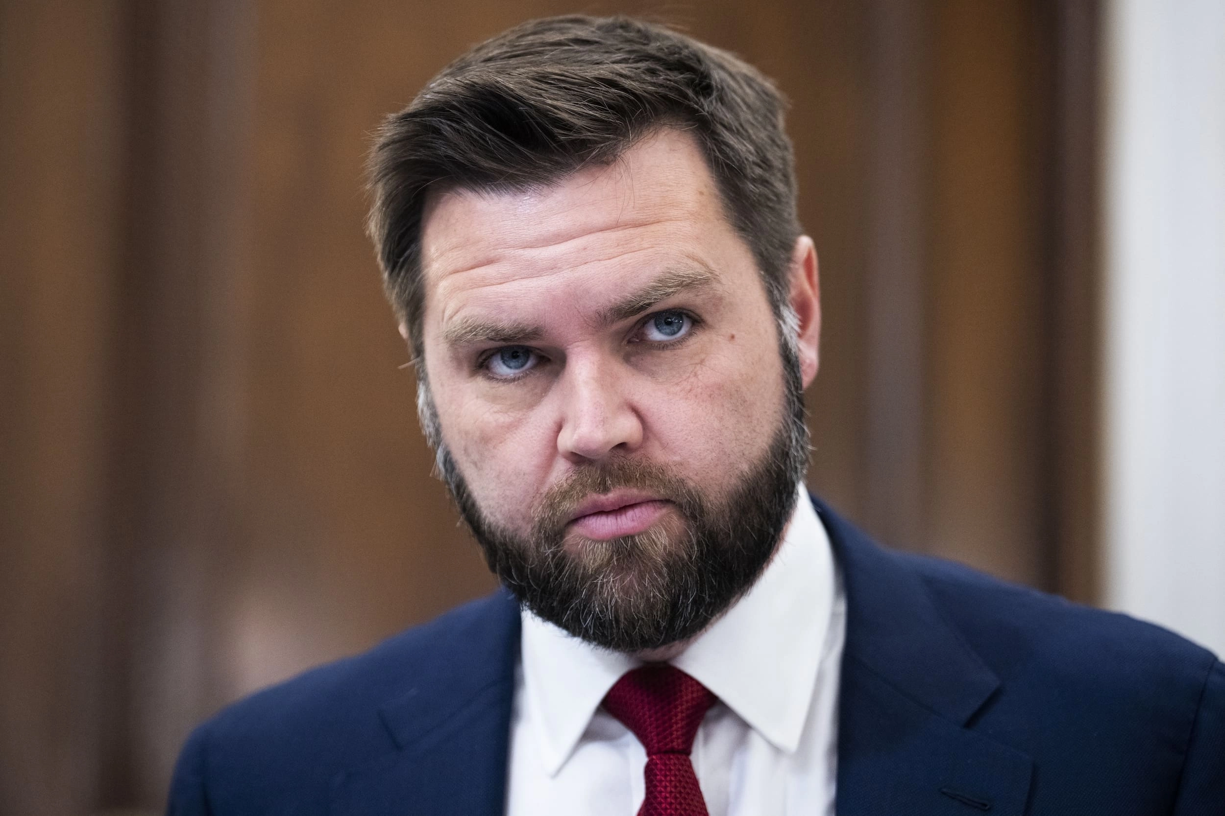 J.D Vance face dezvăluiri după capturarea lui Maduro: Trump i-a oferit mai multe opțiuni