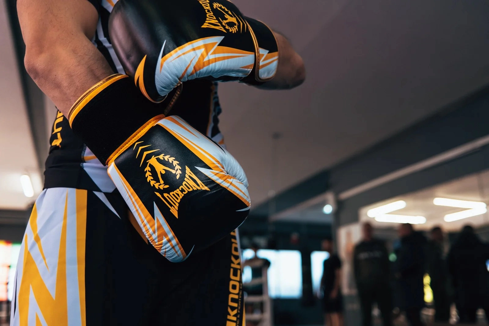 Avantaj la cântarul oficial de 12 kg pentru Anthony Joshua înaintea meciului cu Jake Paul